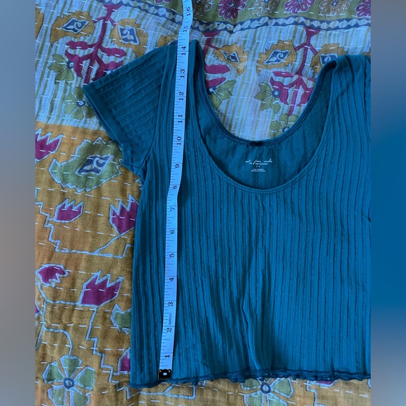 Urban Outfitters / Out from under green cropped baby tee size S - Picture 4 of 6